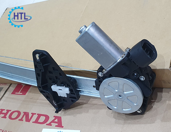 Thay Kính Chắn Gió Xe Honda Civic Tận Nơi chỉ Hành 05 Năm #39 Thay Kính Chắn Gió Xe Honda Civic Tận Nơi chỉ Hành 05 Năm